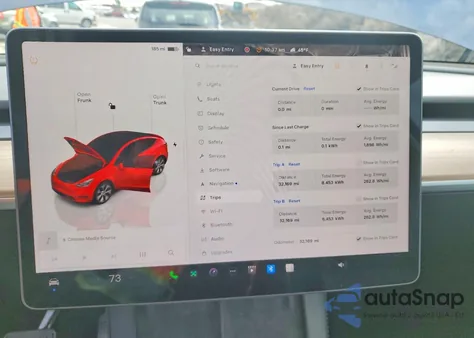 2023 Tesla Model Y z USA, uszkodzony, nr VIN 7SAYGDEE5PF810751